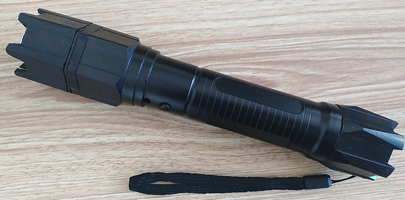 新款1109型仿泰瑟防身電擊棍