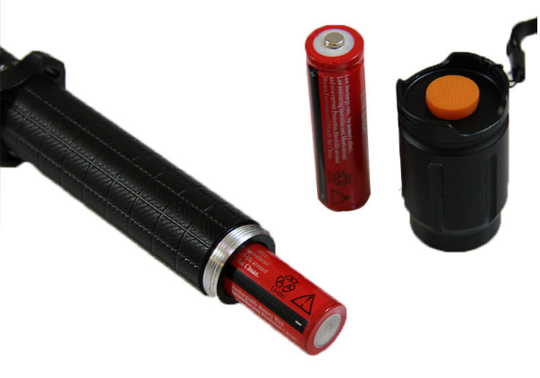 黑鷹x10伸縮電擊棍