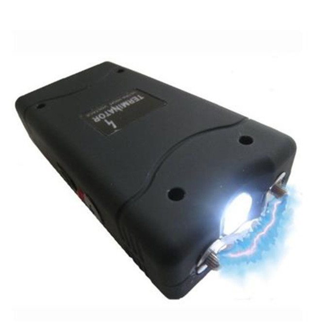 800掌心雷超薄電擊器